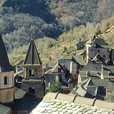 Le Compostelle De Conques Apartamento Exterior foto